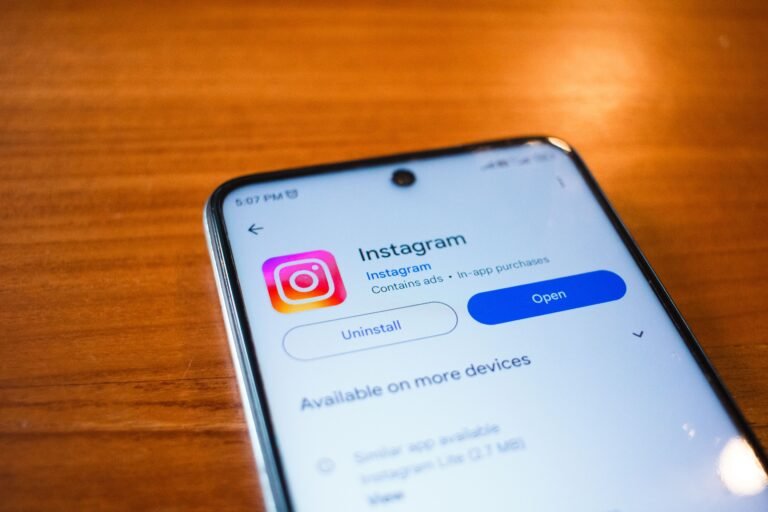 Instablu